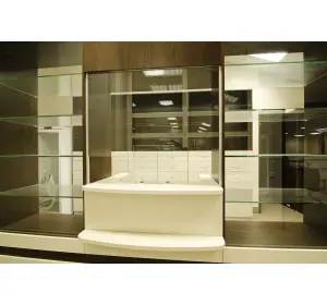 Mobilier comercial Royal