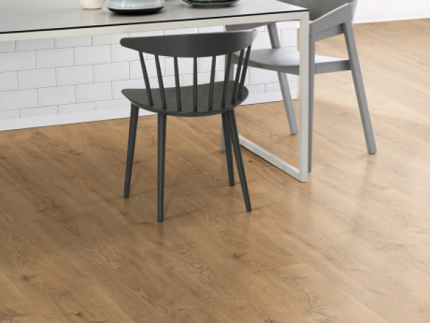Laminat Egger PRO EPL 122 Waltham Oak Natural 8 mm/32/4V-2