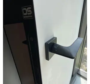 Ușă ascunsă de interior Danapris Doors-5