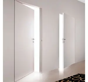 Ușă ascunsă de interior