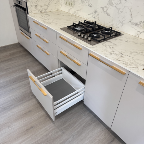 Bucătărie în stil modern din MDF vopsit „Piemont“-8