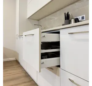 Bucătărie în stil modern din MDF vopsit „Molise“-6