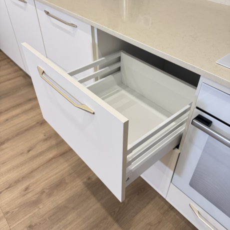 Bucătărie în stil modern din MDF vopsit „Molise“-7